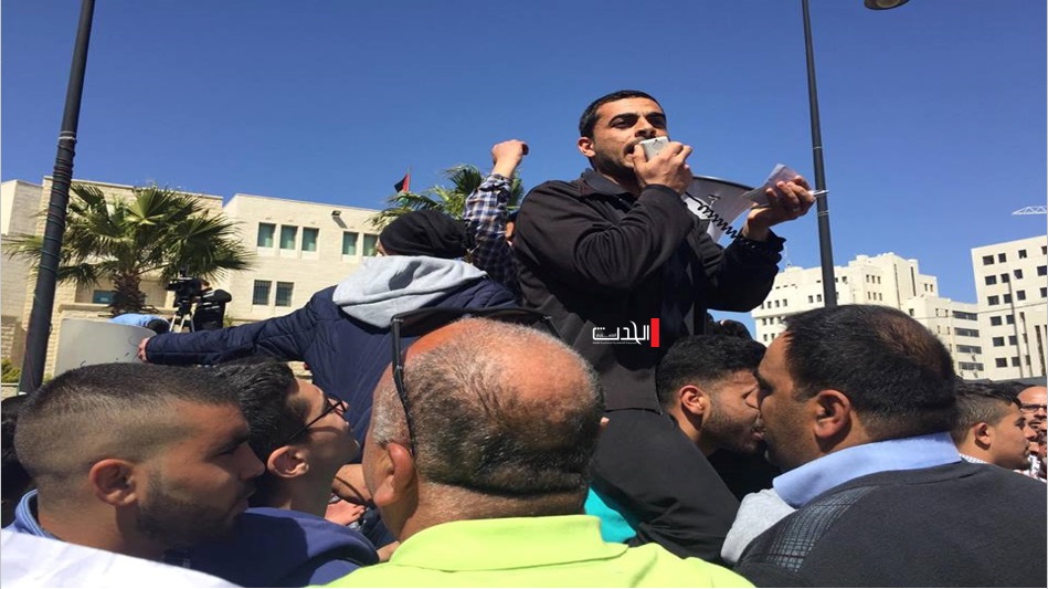 إضراب المعلمين| 3 وزراء هتف المعلمون ضدهم وضد سحويل