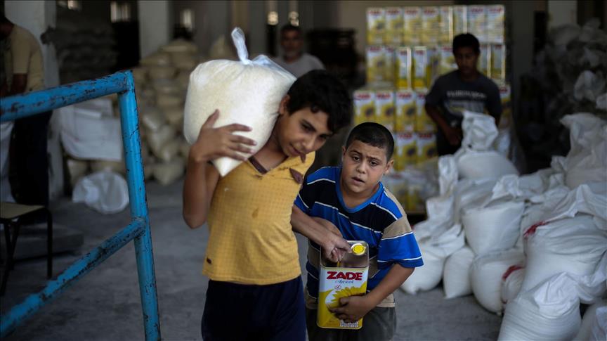 بدء توزيع المرحلة الثالثة من المساعدات التركية لغزة