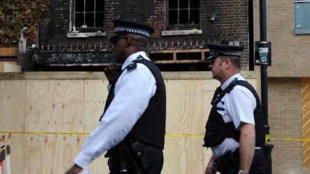 الشرطة البريطانية تستجوب طالبًا مسلمًا أخطأ في الإملاء

