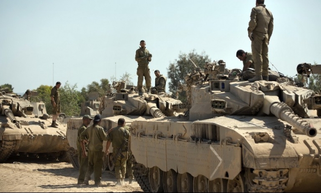 جيش الاحتلال ينشر مدفعيته على الحدود مع غزة