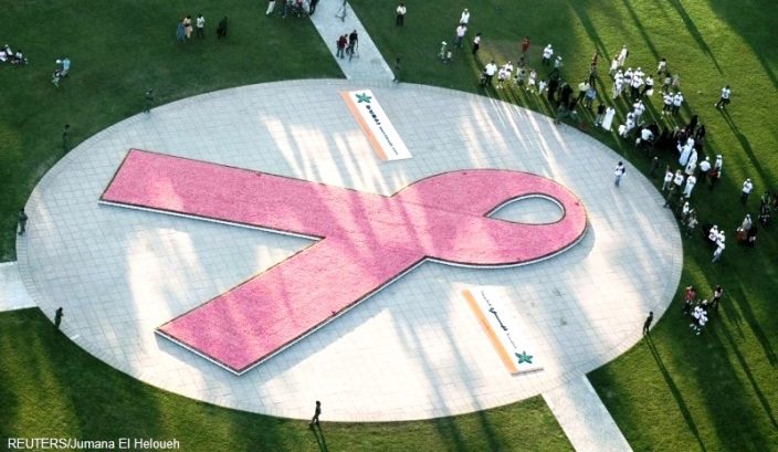بروفيسور فرنسي ينصح بإقلاع المرأة عن التدخين بعد عملية سرطان الثدي