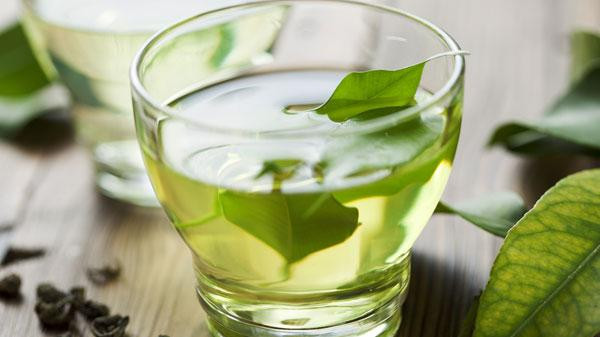 6 طرق لإنقاص الوزن أثناء الجلوس بالمكتب
