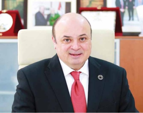 إثر الوعكة الصحية التي تعرض لها الأسبوع الماضي