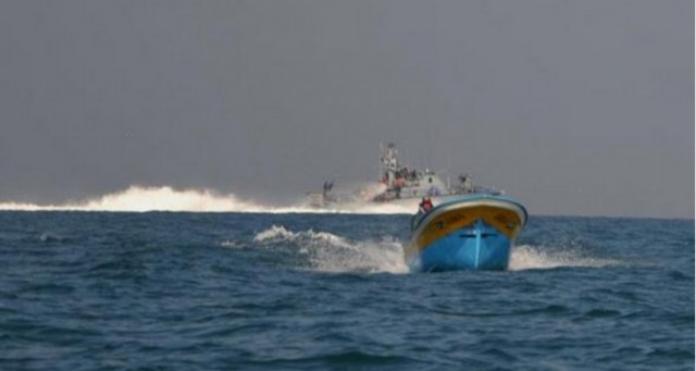 بحرية الاحتلال تعتقل