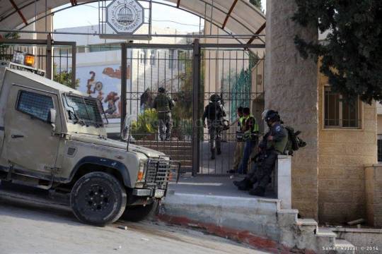 45 إصابة بالرصاص والاختناق في جامعة القدس