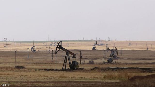 أوبك: سوق النفط سيشهد فائضا أكبر في 2017
