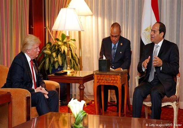 كاتب إسرائيلي لترمب: ابدأ بمصر
