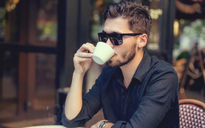 تجاهل تحذيرات تناول القهوة والشاي.. 10 فوائد للكافيين

