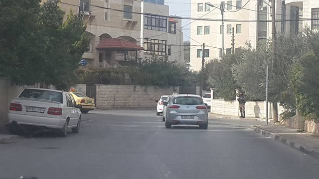 متابعة 