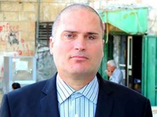 نقل الاسير الصحفي