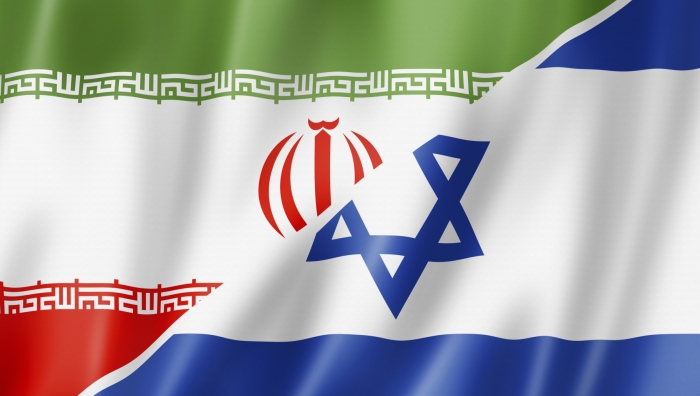 على خلفية فضيحة الغواصات.. كيف تبرر إسرائيل انتهاكها للعقوبات على إيران؟
