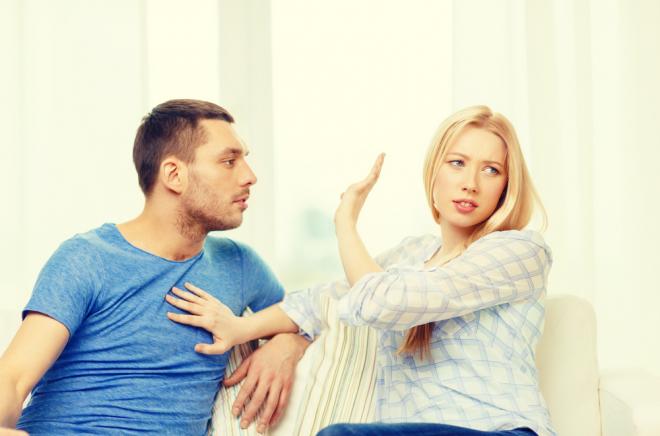 زوجتك لن تقول إنها لم تعد تحبك.. لكنها ستفعل هذه الأشياء!

