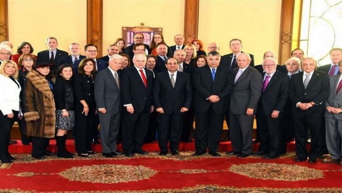 السيسي يجتمع بزعماء