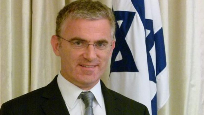 تحذير السفير الإسرائيلي السابق لدى بريطانيا من ارتكاب 