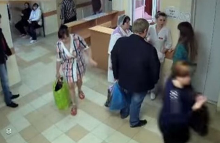 فيديو| سرقة طفلة من المستشفى داخل حقيبة