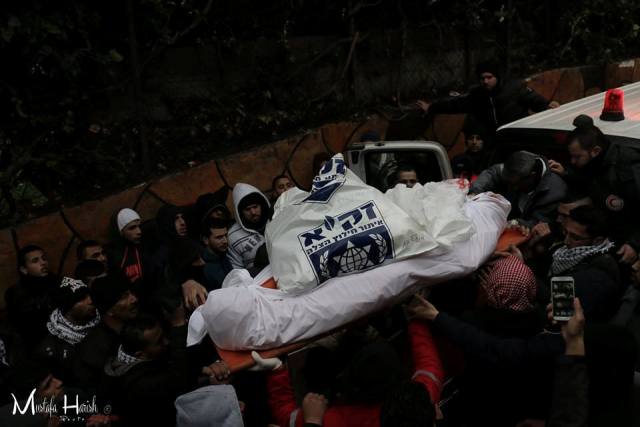 استلام جثامين شهداء