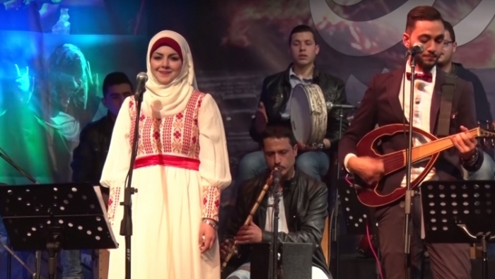 روان عكاشة في 