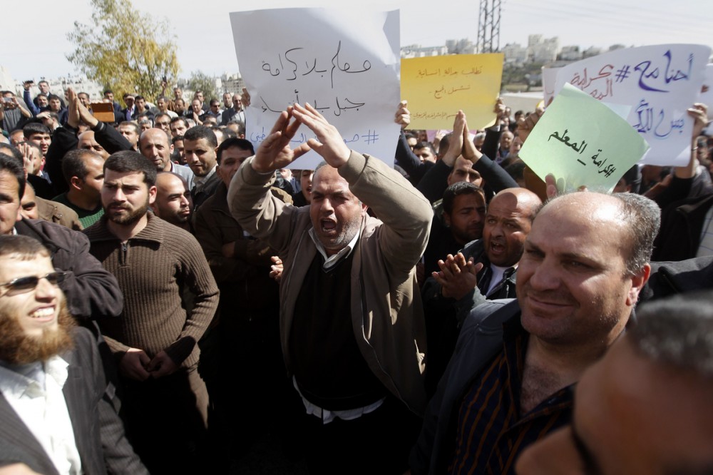 التربية: نتابع موضوع