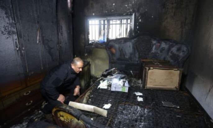 عريقات: سنرفع ملف احراق بيت الشاهد الوحيد على حرق عائلة الدوابشة للجنايات الدولية

