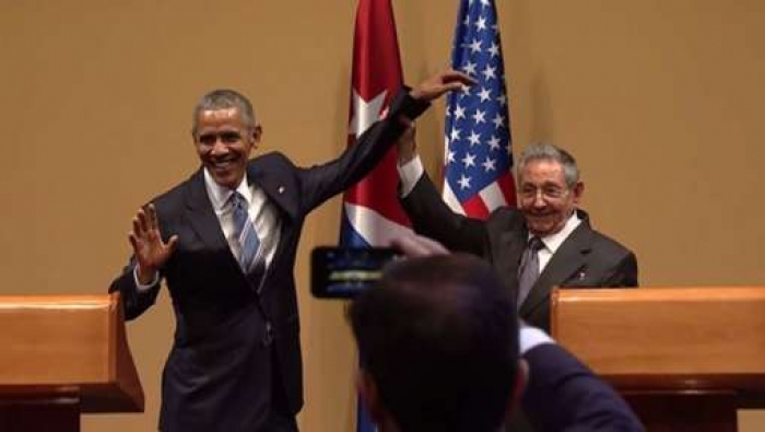 بالفيديو.. كاسترو يضع أوباما في موقف محرج