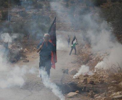 إصابة العشرات بالاختناق