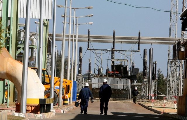 أمان: سلطة واحدة وقانون واحد ينهي أزمة الكهرباء بغزة