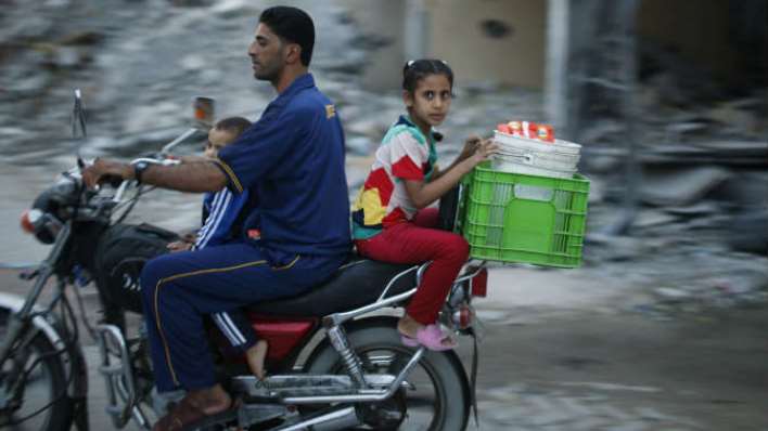 10 آلاف طفل في سوق