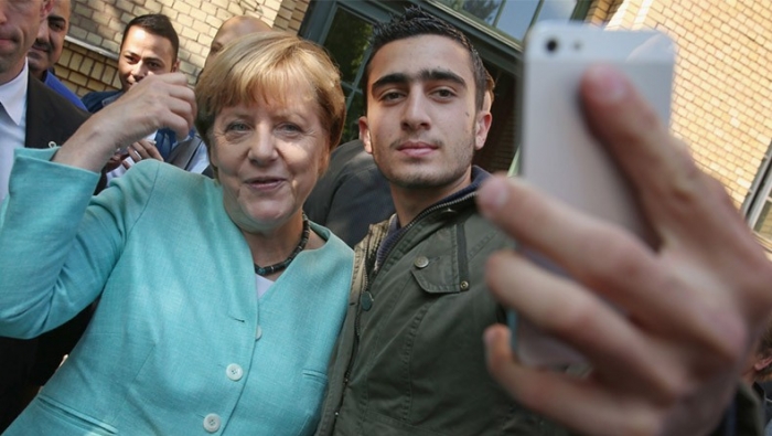 لأول مرة في تاريخ المانيا ميركل تحدد بالقانون حقوق اللاجئين وواجباتهم