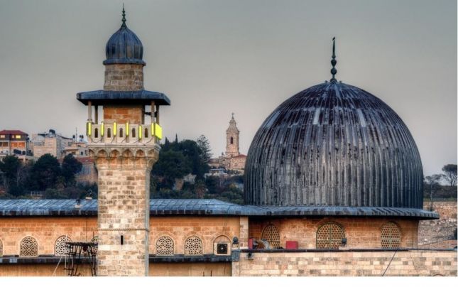 اليونسكو تعتمد مصطلح المسجد الأقصى وترفض 