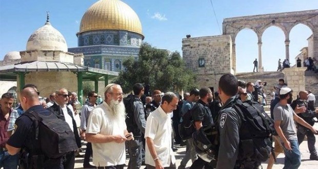 أجواء متوترة في الأقصى