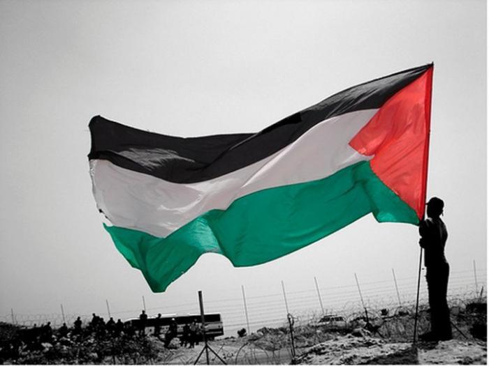 الضفة للأردن وغزة لمصر