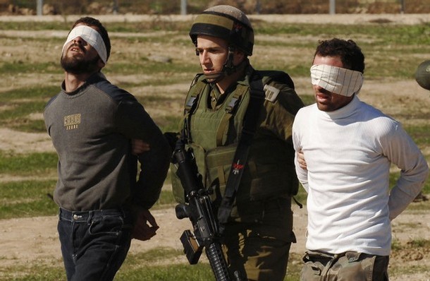 الاحتلال يعتقل 19 مواطناً من الضفة
