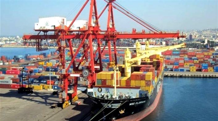 اليونان تبيع 66% من أكبر موانئها لشركة صينية