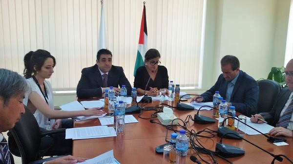 الخارجية تعقد اجتماعاً