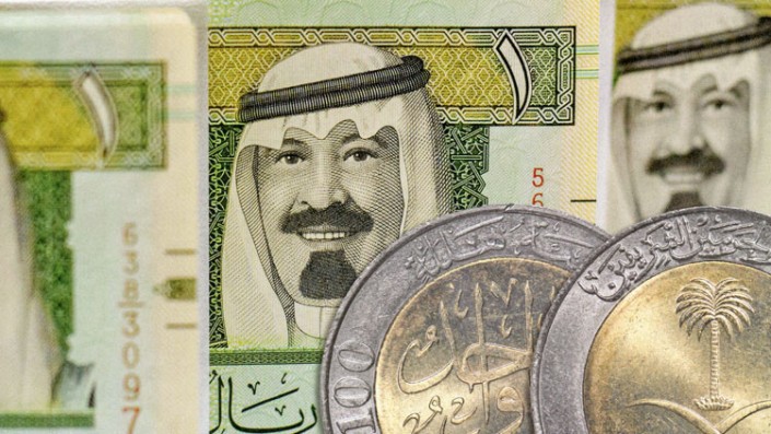 السعودية تبيع سندات لتغطية عجز الميزانية
