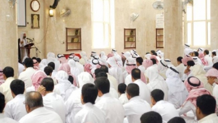 مياه سامة تدفع الجوامع في السعودية إلى إغلاق أبوابها