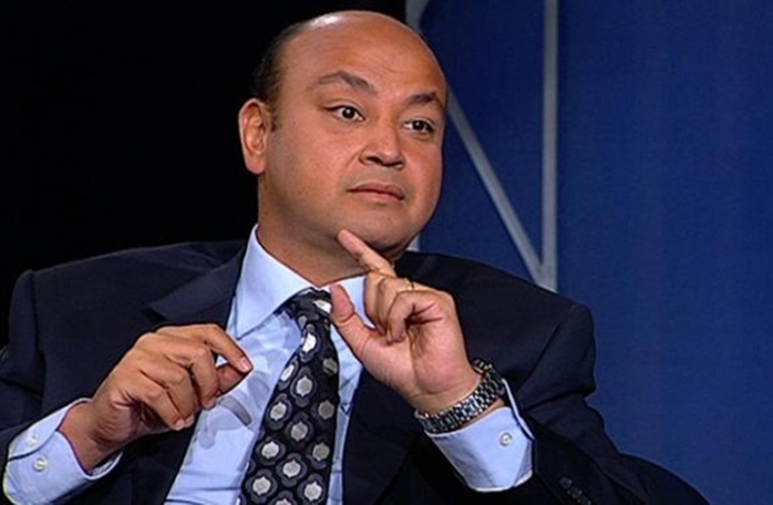 فيديو| عمرو أديب يحدد من أسقط الطائرة المصرية