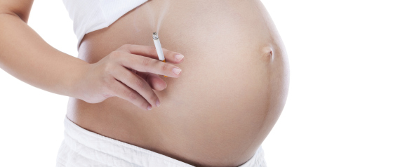 تدخين الحوامل يصيب المولود بانفصام الشخصية