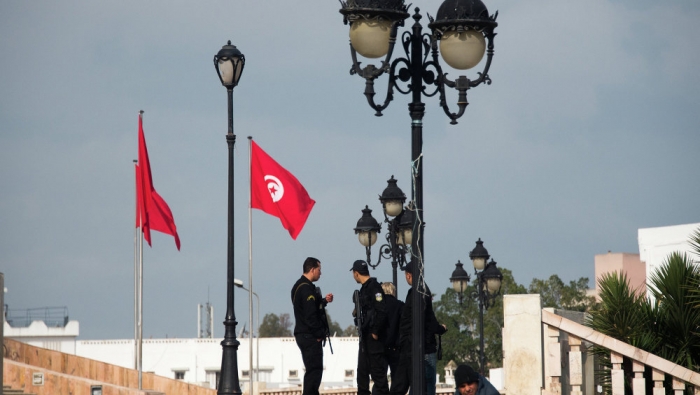 تونس تطرح قانون مشاركة النساء في الخدمة العسكرية