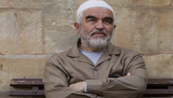 متابعة 