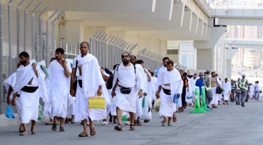 الإعلان عن أسماء حجاج الضفة الغربية 
