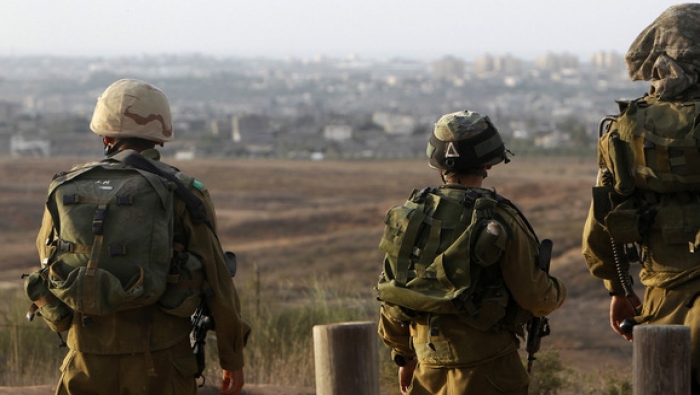 جيش الاحتلال يجري عمليات تنقيب عن الأنفاق قرب غزة
