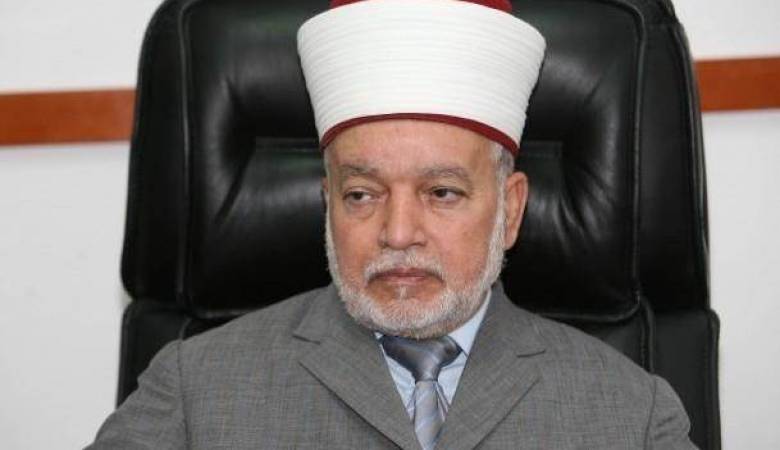 المفتي العام يندد