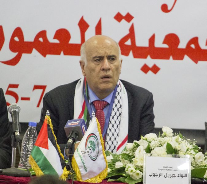 الرجوب: القانون الجديد