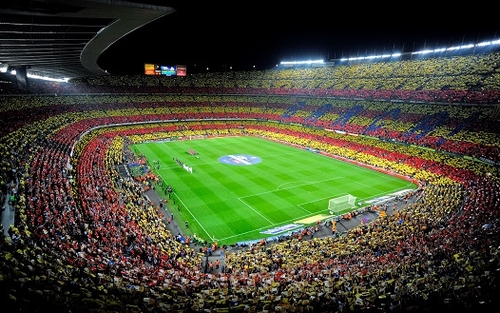 مفاوضات في برشلونة لتغيير اسم ملعب الكامب نو إلى اسم قطري !

