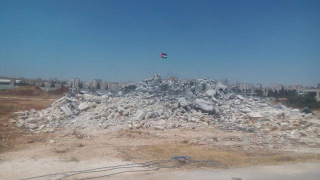 منظمة حقوقية: خلال 6 أشهر الماضية الاحتلال هدم 168 منزلا وشرد 740 مواطنا