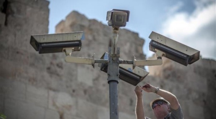 رأس العامود ينضم إلى الأحياء المقدسية المراقبة بكاميرات الاحتلال
