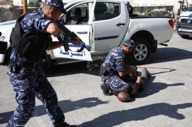 بيت لحم: الشرطة تضبط مواد مخدرة بحوزة سائق بقيمة 30 الف شيكل
