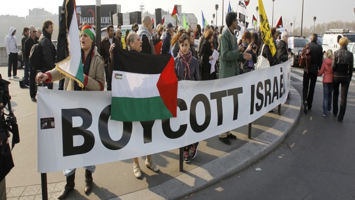 حملة إسرائيلية على المنظمات العالمية لتشديد الحصار على قطاع غزة
