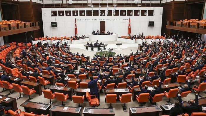 الحكومة التركية تعرض على البرلمان مشروع قانون للتطبيع مع 